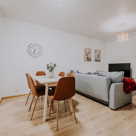 Apartment, Sleepwell, Tyynimeri With Private Parking And Optional Private Sauna هلسنكي المظهر الخارجي الصورة