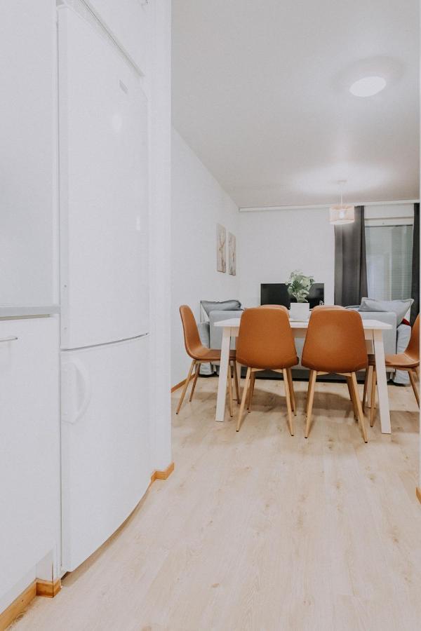 Apartment, Sleepwell, Tyynimeri With Private Parking And Optional Private Sauna هلسنكي المظهر الخارجي الصورة