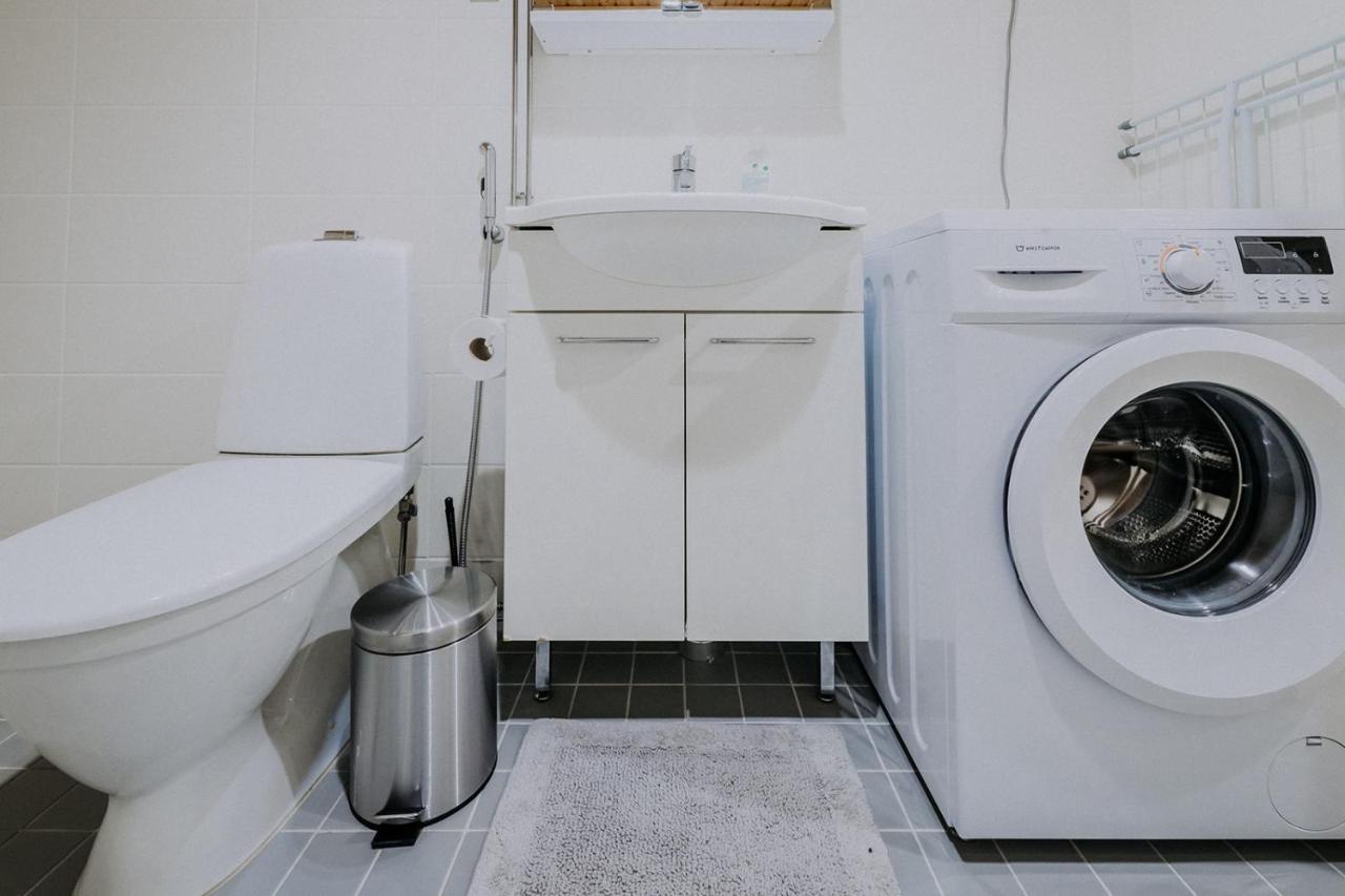 Apartment, Sleepwell, Tyynimeri With Private Parking And Optional Private Sauna هلسنكي المظهر الخارجي الصورة