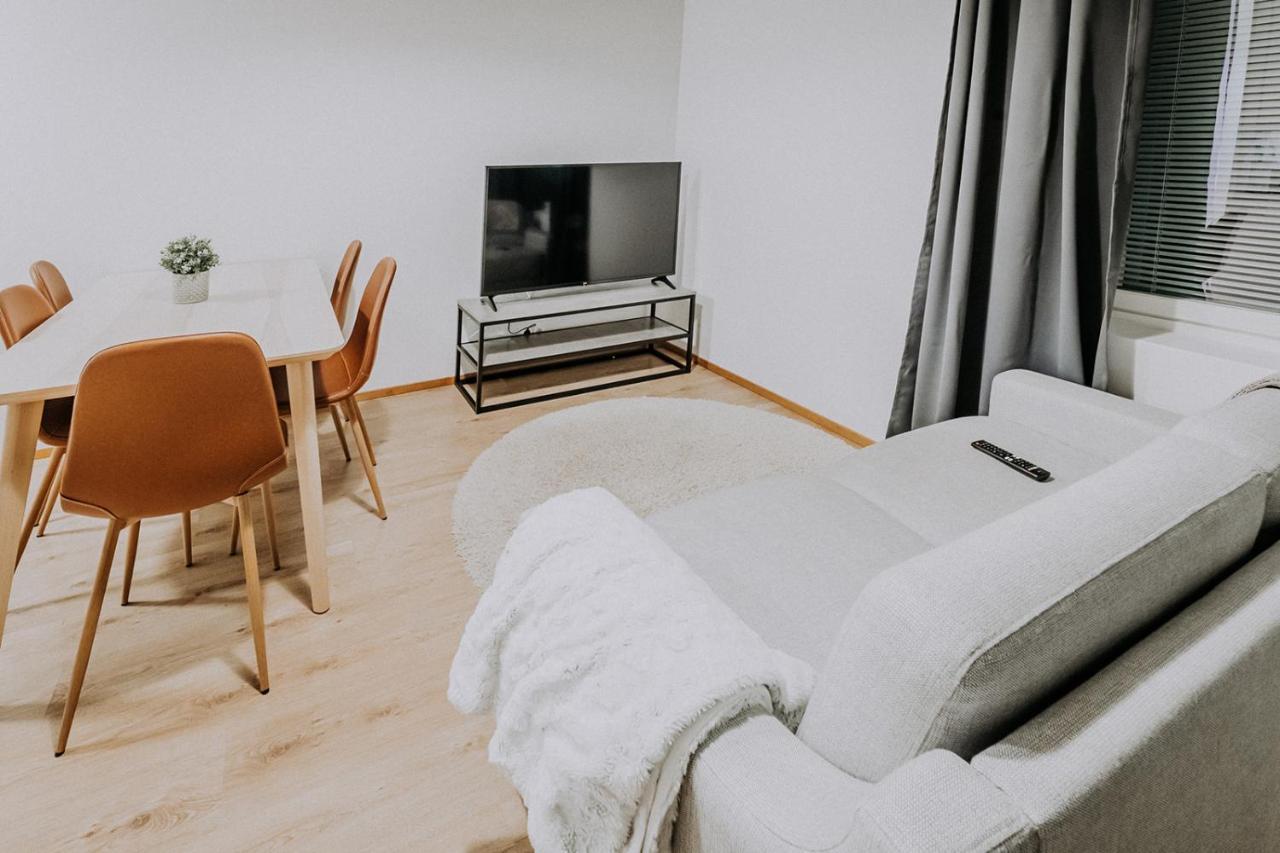 Apartment, Sleepwell, Tyynimeri With Private Parking And Optional Private Sauna هلسنكي المظهر الخارجي الصورة